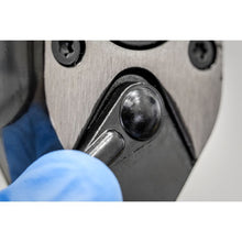 Load image into Gallery viewer, Sealey Ratchet Wrench 1/2" Sq Drive Black (Premier)
