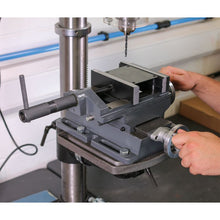 Load image into Gallery viewer, Sealey Cross Vice 150mm (6") Professional