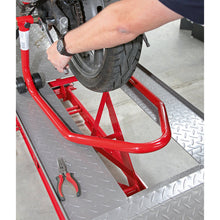 Load image into Gallery viewer, Sealey Motorcycle Lift 454kg Capacity Hydraulic
