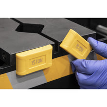 Load image into Gallery viewer, Sealey Viking Hydraulic Press 15 Tonne Bench Type