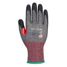 Load image into Gallery viewer, Portwest CS Cut F13 Nitrile Glove Black A672