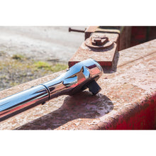 Load image into Gallery viewer, Sealey Torque Wrench 3/4" Drive 237-983Nm(150-750lb.ft) Push-Through Calibrated (Premier)