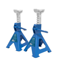 Load image into Gallery viewer, Sealey Axle Stands (Pair) 2 Tonne Capacity per Stand Ratchet Type - Blue