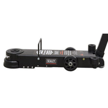 Load image into Gallery viewer, Sealey Air Operated Jack 10-40 Tonne Telescopic - Long Reach/Low Profile