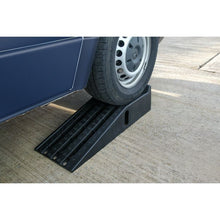Load image into Gallery viewer, Sealey Car Ramps 1.5 Tonne Capacity per Ramp 3 Tonne Capacity per Pair
