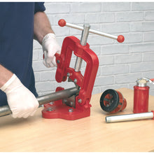 Load image into Gallery viewer, Sealey Pipe Vice 85mm Bench Model
