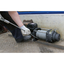 Load image into Gallery viewer, Sealey Wireless Winch RW8180 Combo Kit
