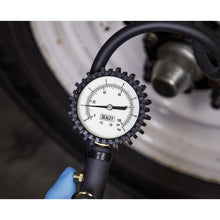 Load image into Gallery viewer, Sealey Tyre Inflator, Clip-On Connector (SA399)
