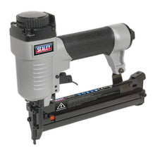 Load image into Gallery viewer, Sealey Air Staple Gun 13-32mm Capacity
