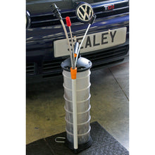 Load image into Gallery viewer, Sealey Vacuum Oil &amp; Fluid Extractor Manual 6.5L - 5.8 and 6.7mm Suction Probes
