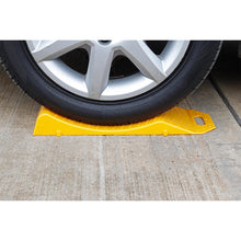 Load image into Gallery viewer, Sealey Tyre Savers - 2.5 Tonne Capacity per Ramp 5 Tonne Capacity per Pair

