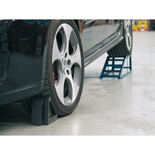 Load image into Gallery viewer, Sealey Rubber Wheel Chocks - Pair (WC01)
