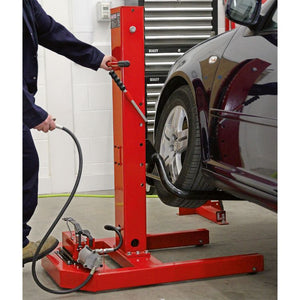 Sealey Vehicle Lift 1.5 Tonne Air/Hydraulic, Foot Pedal