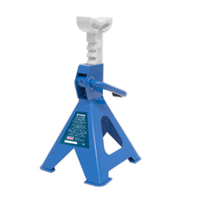 Load image into Gallery viewer, Sealey Axle Stands (Pair) 2 Tonne Capacity per Stand Ratchet Type - Blue

